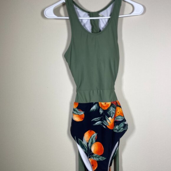Cupshe Other - Cupshe Bathing Suit Women's Small One-Piece #703 Green Fruit NWT Flawed!